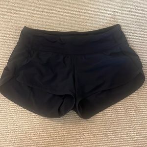 Lululemon Speed Up low-rise lined short 2.5